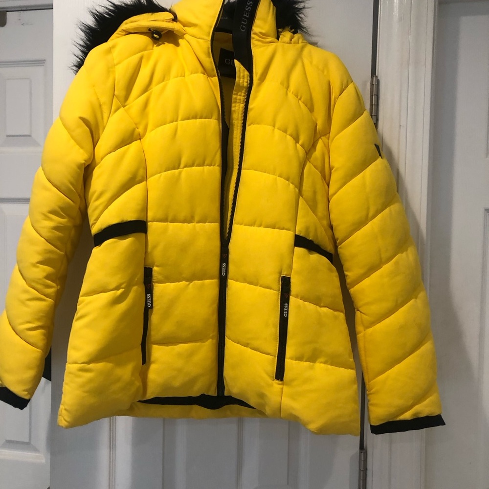 Guess Women’s M/L winter ski jacket